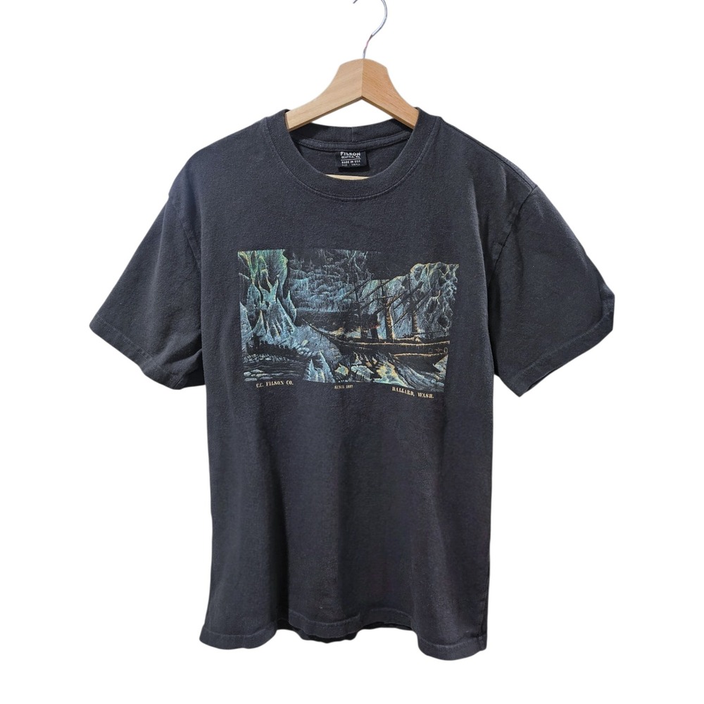 Filson Mens Graphic T-Shirt Faded Black Ship Ice Graphic Made in USA Small